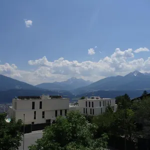 Omyxl , Innsbruck Austria
