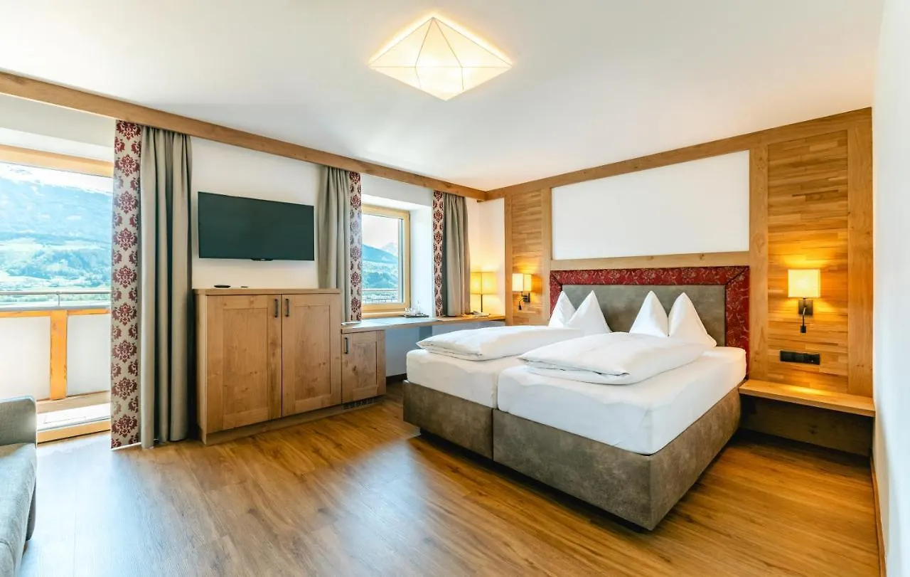 ***  Hotel Huberhof Rum Austria