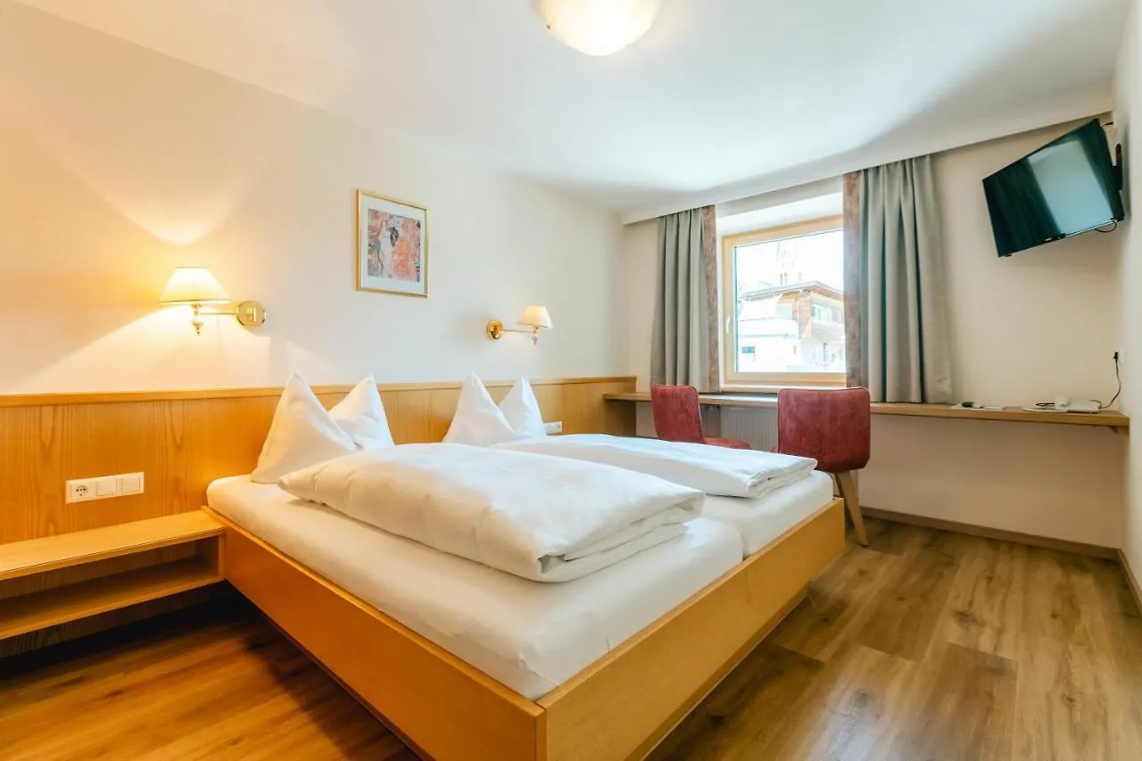 Hotel Huberhof Rum