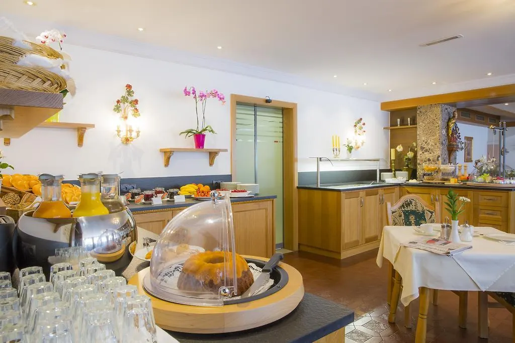 ***  Hotel Huberhof Rum Austria