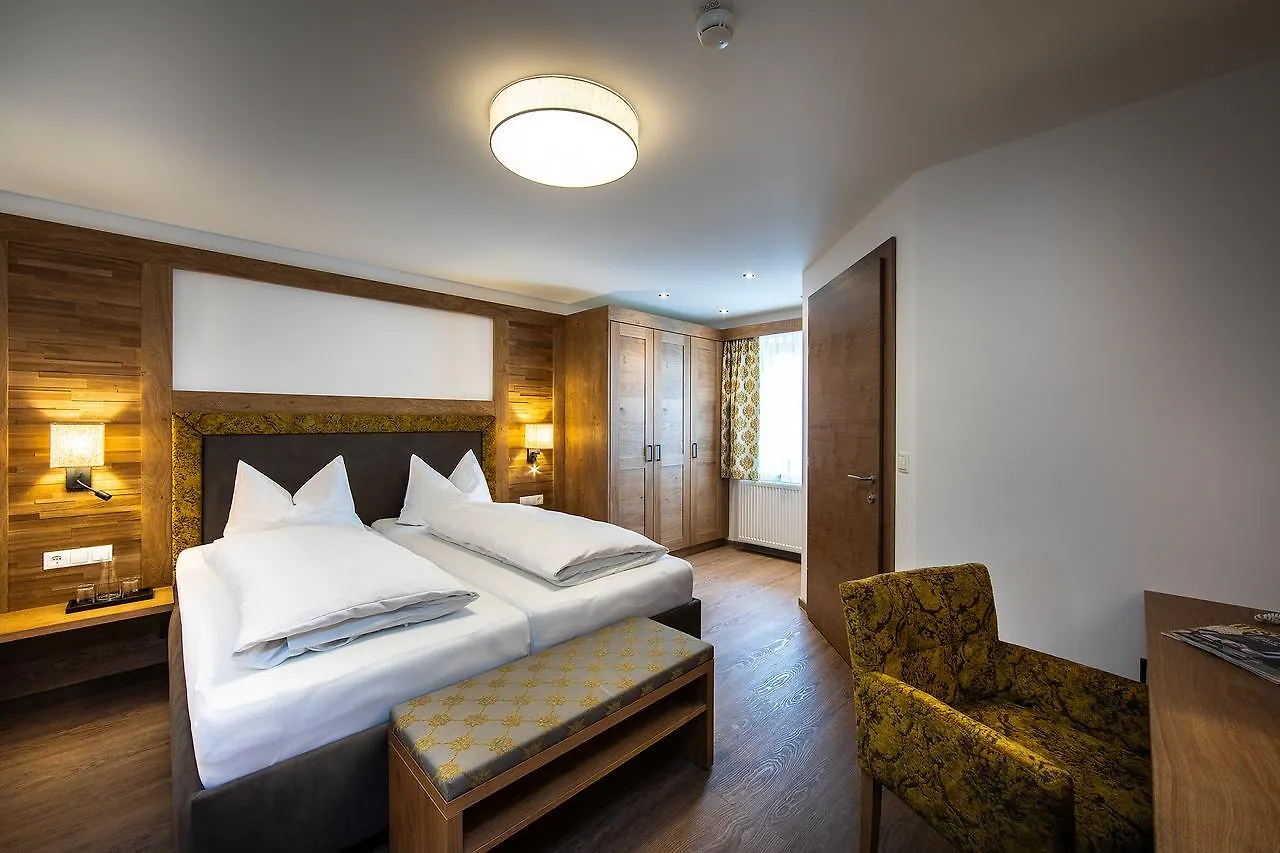 Hotel Huberhof Rum