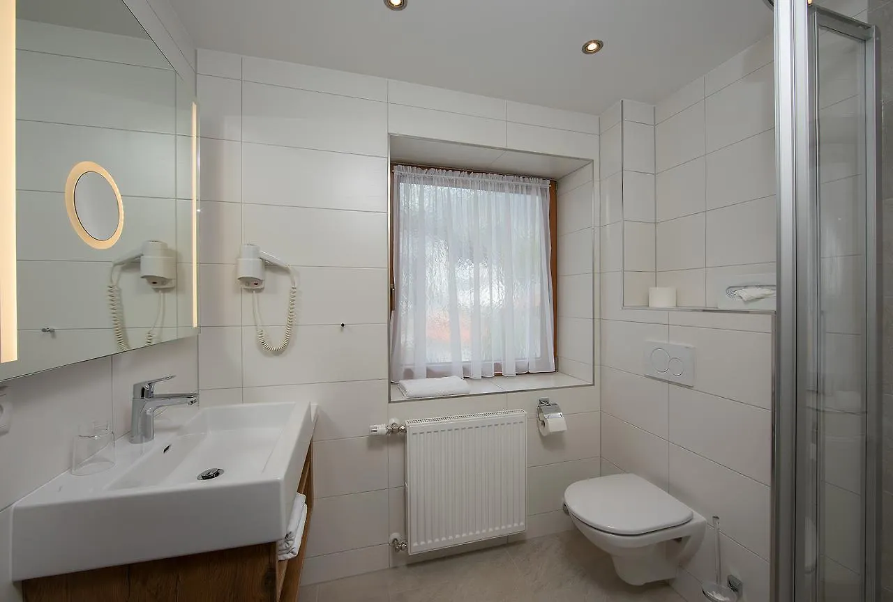 ***  Hotel Huberhof Rum Austria