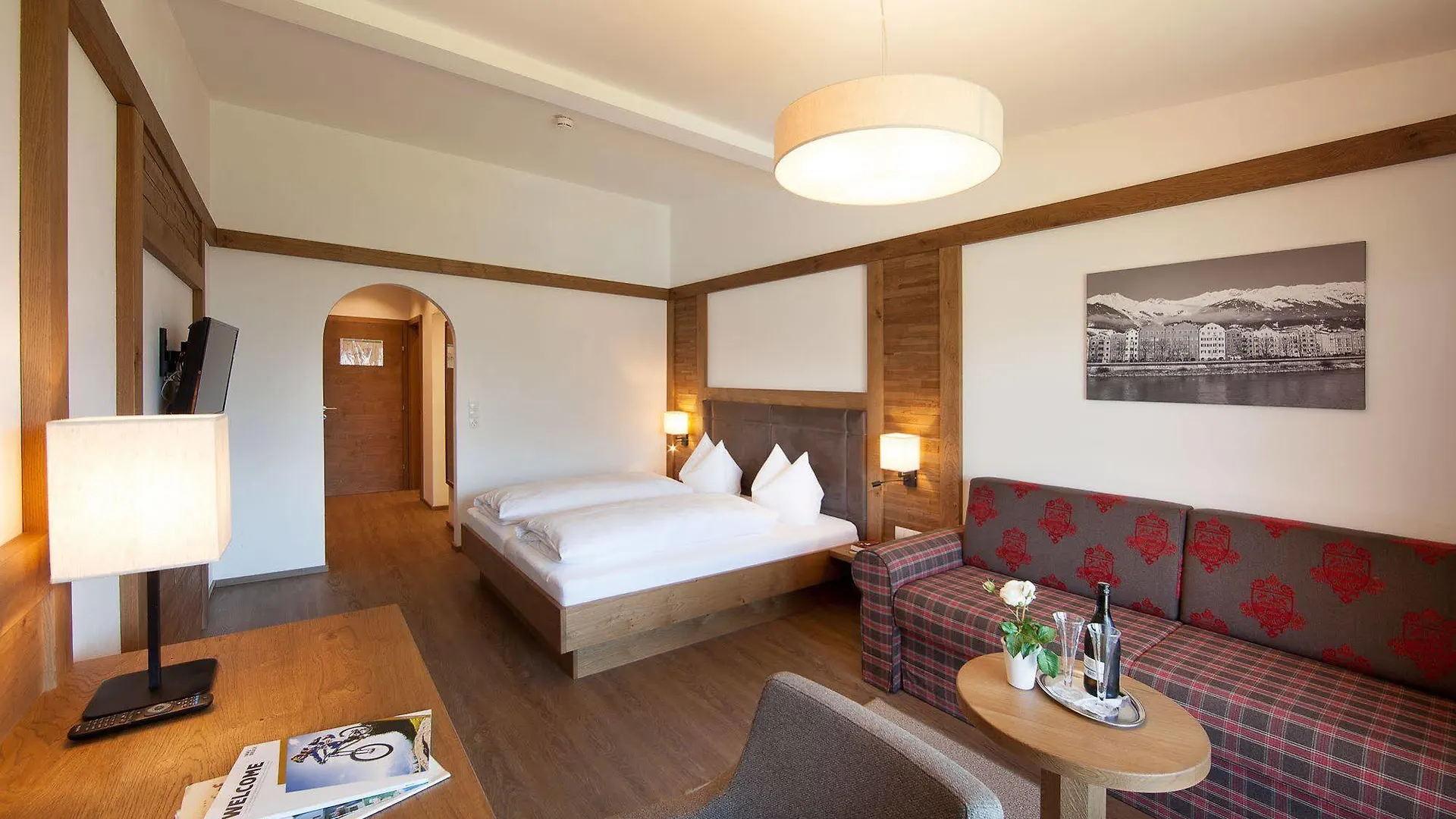 Hotel Huberhof Rum 3*,  Austria